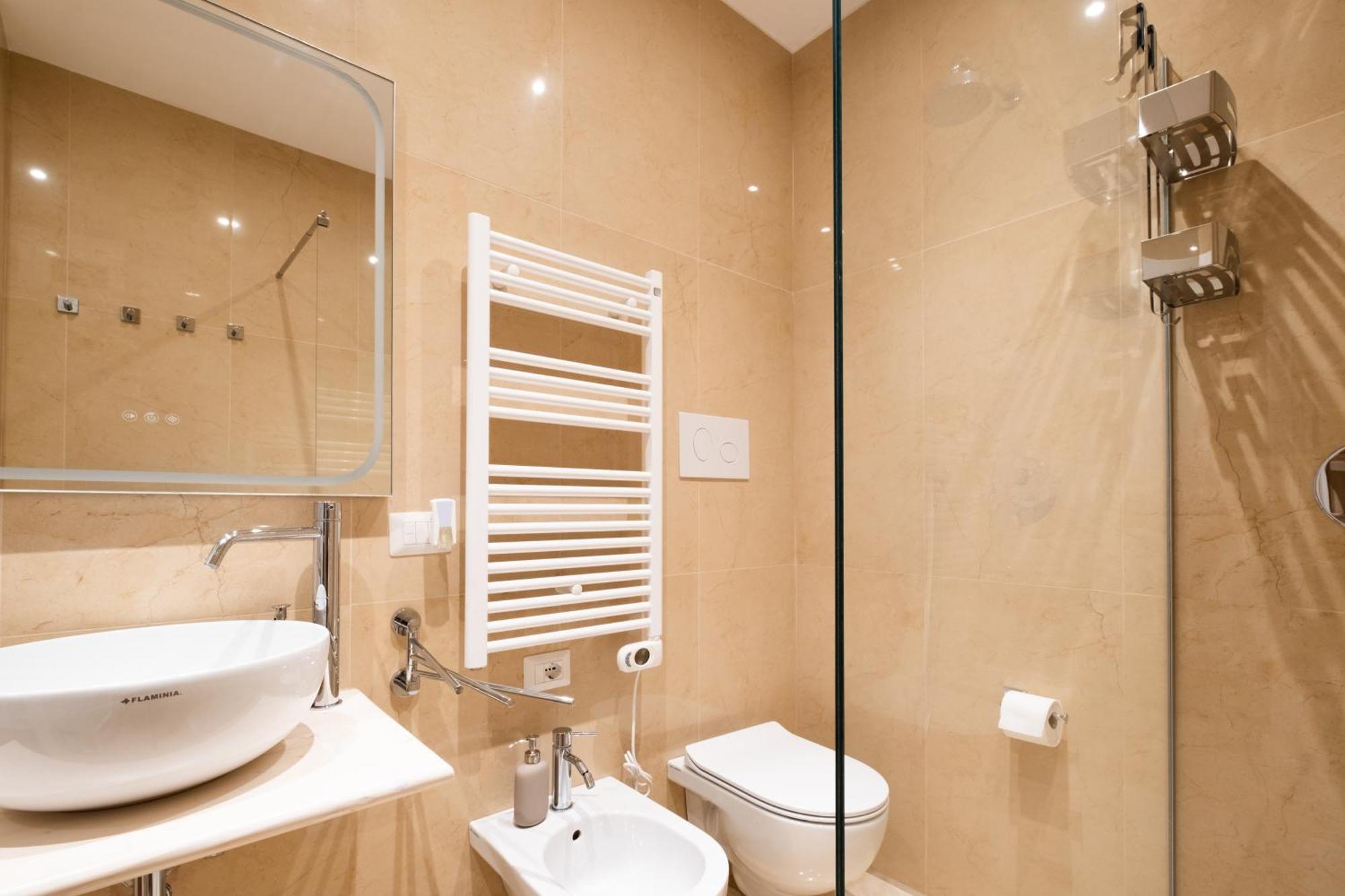 The Apulian Loft Bari - Via Celentano Apartment Ngoại thất bức ảnh