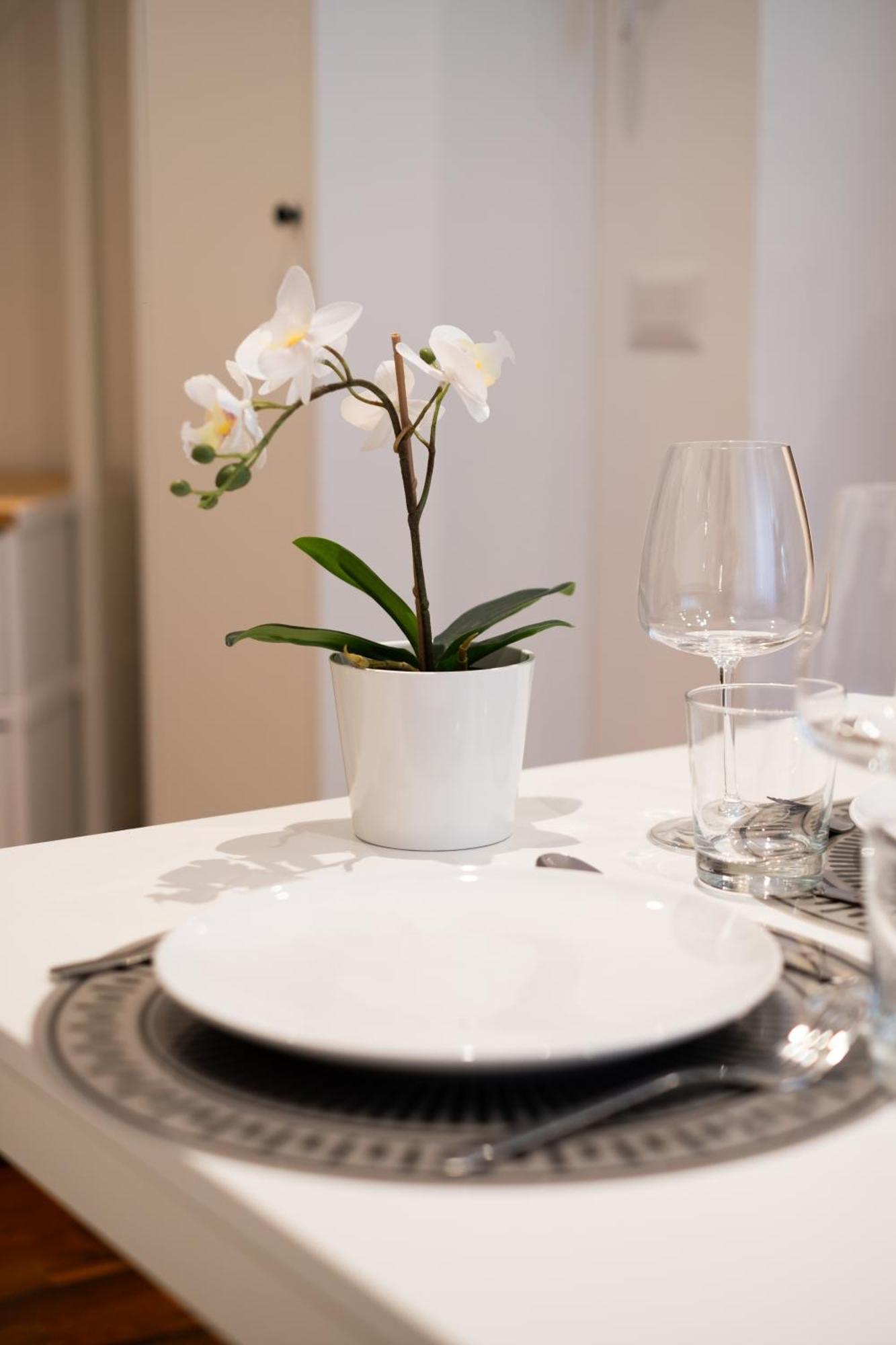 The Apulian Loft Bari - Via Celentano Apartment Ngoại thất bức ảnh